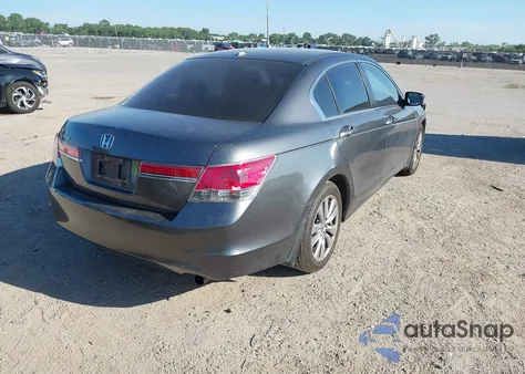 2012 Honda Accord 2.4 Ex-L z USA, uszkodzony, nr VIN 1HGCP2F82CA224727